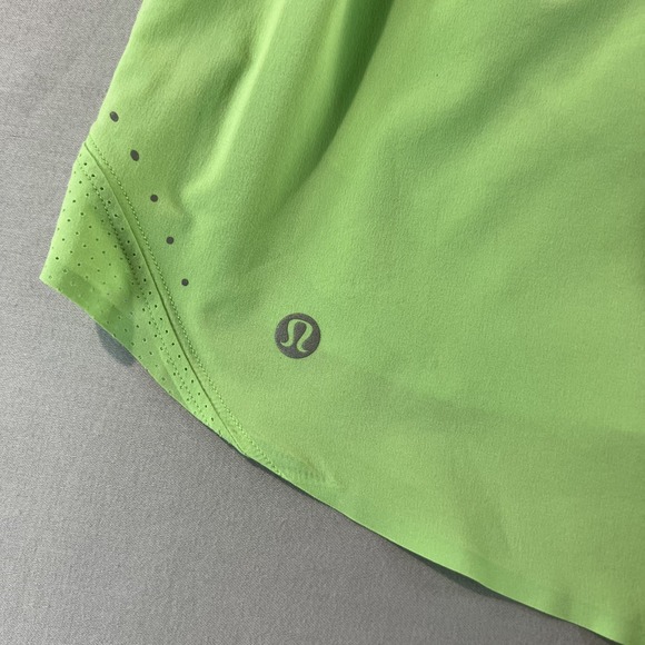Lululemon Track That Shorts Size 4 Green Perforated‎ Liner Run Gym Training - Picture 6 of 6